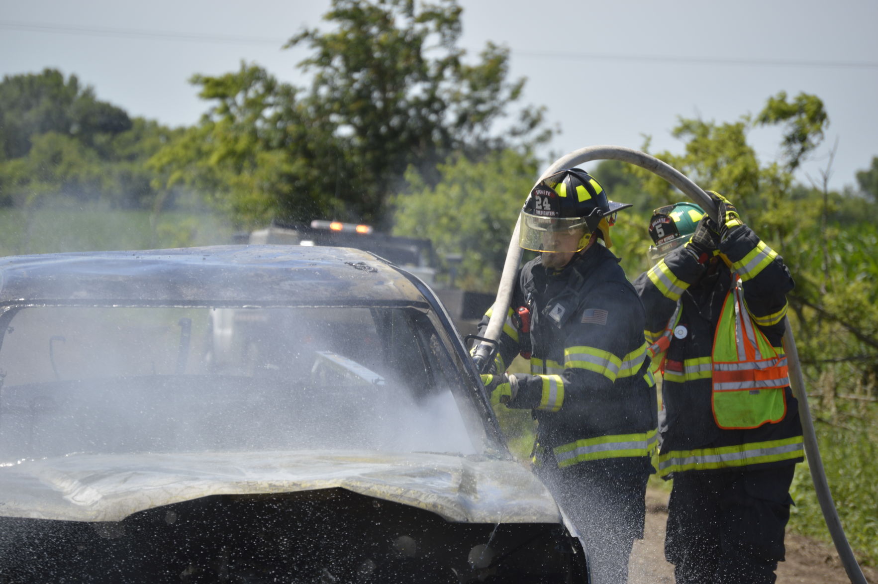 Wed. Car Fire (35).JPG